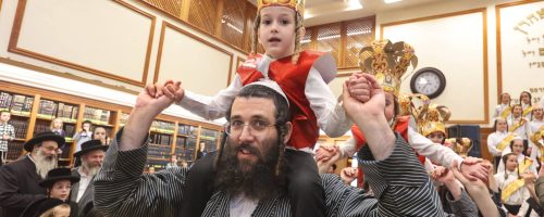 מסיבת חומש תולדות אברהם יצחק (11)