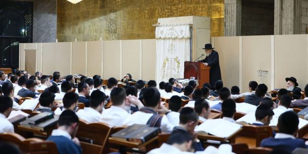 מרן רבי משה הלל הירש בישיבת עטרת שלמה. צילום דוד מנדלסון (58)