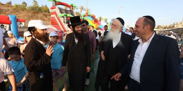 פעילות-קיץ-בבית-שמש.-צילום-יעקב-לדרמן-2