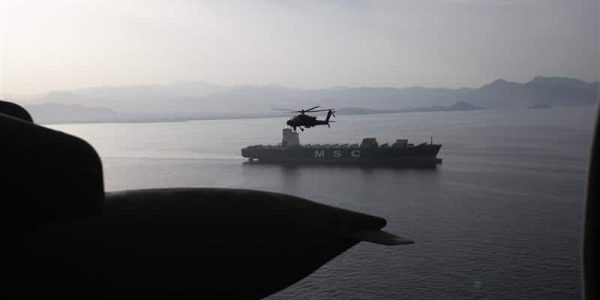 צבא ארצות הברית מפקח על המצור נגד איראן במוצרי הורמוז. צילום - סנטקום - פיקוד המרכז האמריקני (2)