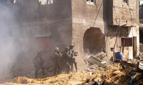 צוות הקרב של חטיבת כפיר במרחב חאן יונס בעזה. צילום: דו''צ