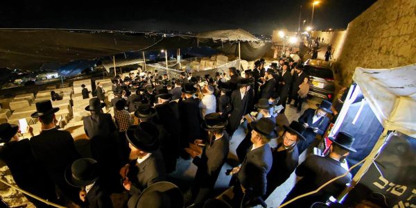 ציון האדמור מזוועיהל. צילום א. אייזנבאך (7)