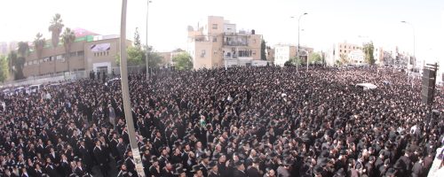 צילום דוד ארזני. לוויית הרבנית גור