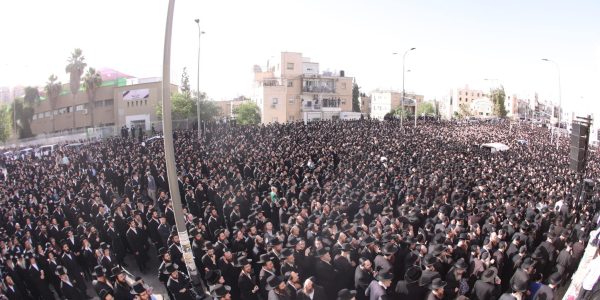 צילום דוד ארזני. לוויית הרבנית גור