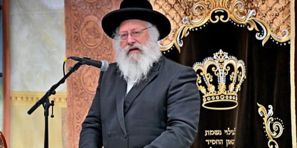 רבה של בני ברק הרב יצחק חיים אייזיק לנדא, בספינקא. צילום יהושע פרוכטר (21)