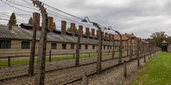 מחנה ההשמדה אושוויץ /// צילום: Nati Shohat/FLASH90