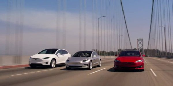 שלושת דגמי הטסלה