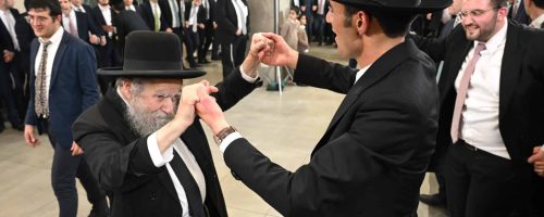 שמחת-נישואי-בן-רבי-יוסף-חיים-סויסה.-באדיבות-המצלם-7