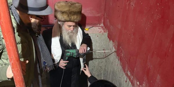 האדמו"ר מקאזניץ